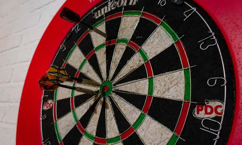 Darts activity